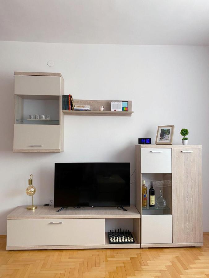 Apartment Varezic 普卢日内 外观 照片