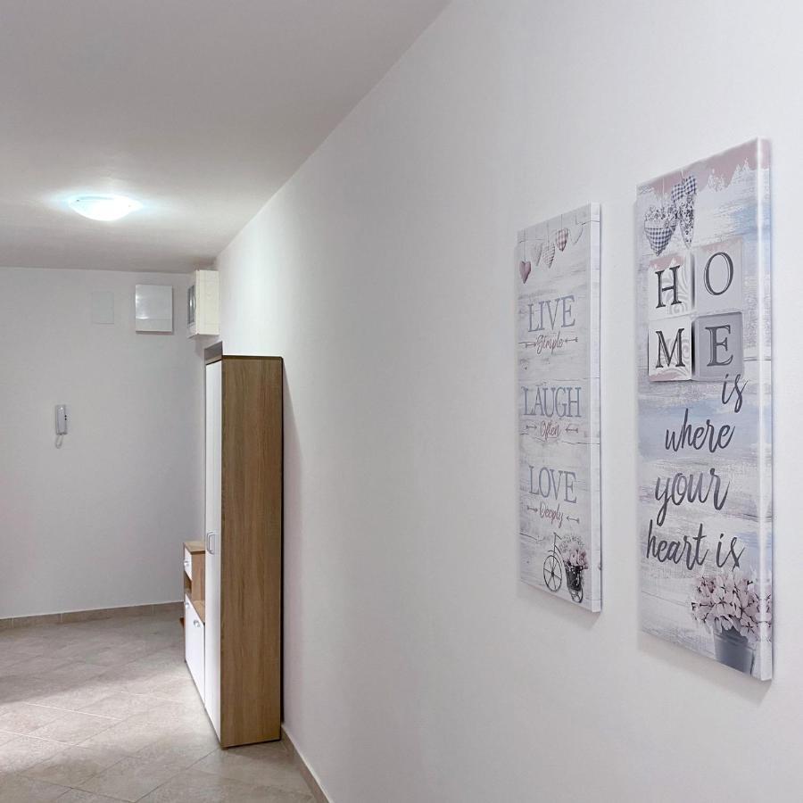 Apartment Varezic 普卢日内 外观 照片